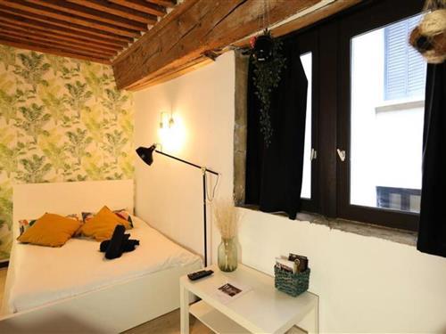 Ferienhaus - 2 Personen -  - 69001 - Lyon