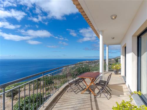 Holiday home - 6 persons -  - Campanário - 9350-405