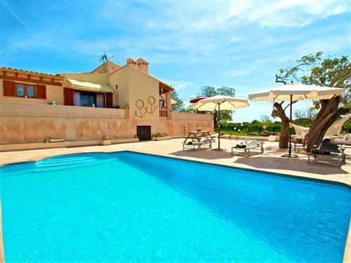 Holiday Home/Apartment - 7 persons -  - Carretera  MA-15, S/N - 07570 - Arta