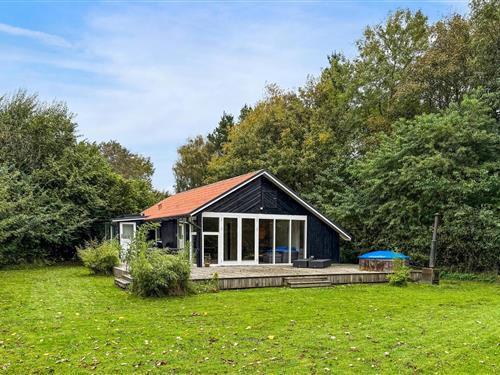 Sommerhus - 8 personer -  - Nøddehaven - Jegum - 6840 - Oksbøl