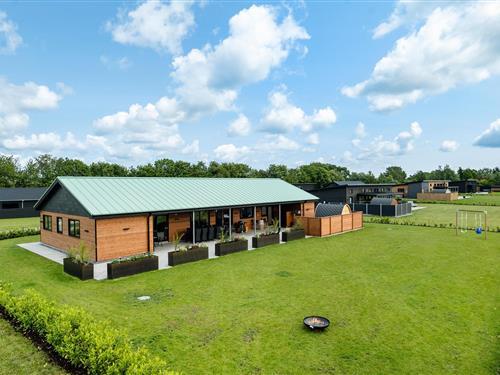 Sommerhus - 10 personer -  - Dyrehaven - Øster Hurup - 9560 - Hadsund