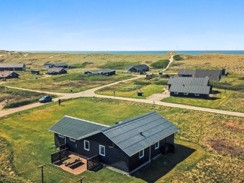 Sommerhus - 4 personer -  - Lucievej - Vejlby Klit - 7673 - Harboøre