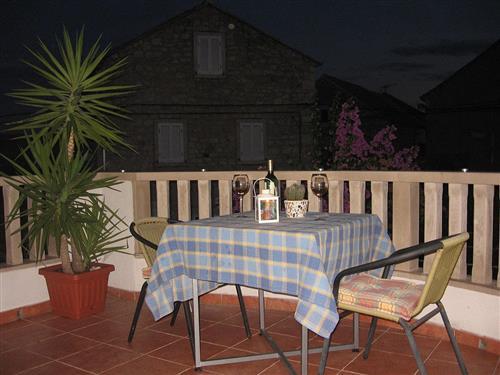 Holiday Home/Apartment - 4 persons -  - Sucuraj - 21469 - Sucuraj