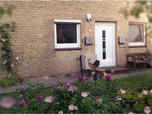 Sommerhus - 4 personer -  - 25761 - Büsumer Deichhausen