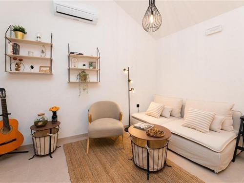 Villa - 4 personer -  - 21423 - Nerezisca