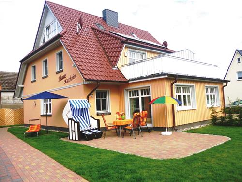 Holiday Home/Apartment - 6 persons -  - Darßer Weg - 18374 - Zingst