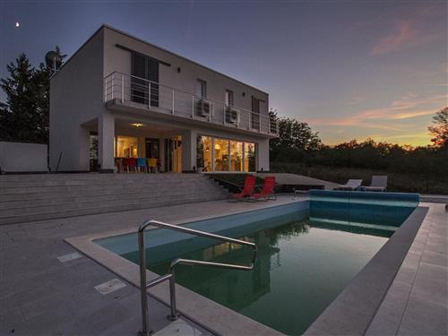 Holiday home - 8 persons -  - Pican - 52331