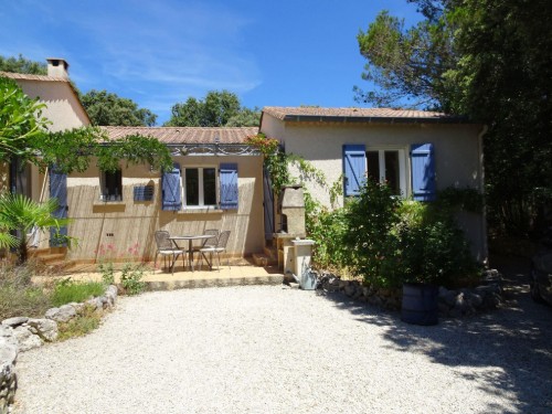 Holiday home - 6 persons -  - Garrigues Ste Eulalie - 30190