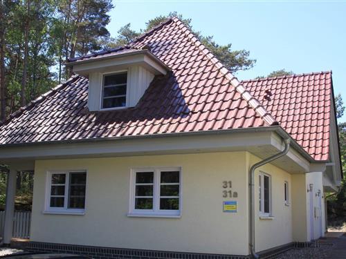 Holiday Home/Apartment - 8 persons -  - 17449 - Trassenheide