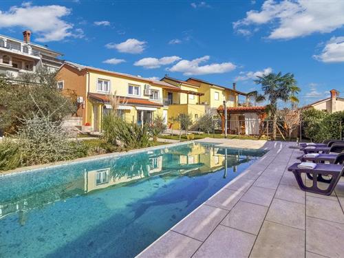 Holiday home - 12 persons -  - Put za Matulji - 51240 - Opatija