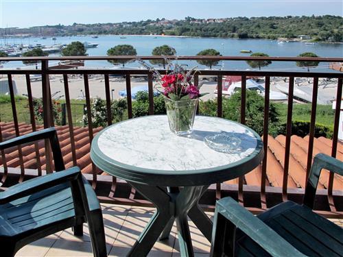 Holiday Home/Apartment - 4 persons -  - Pula - 52100