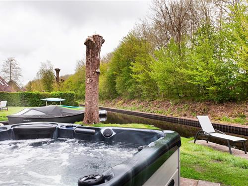 Feriehus - 6 personer -  - 9264TP - Earnewald