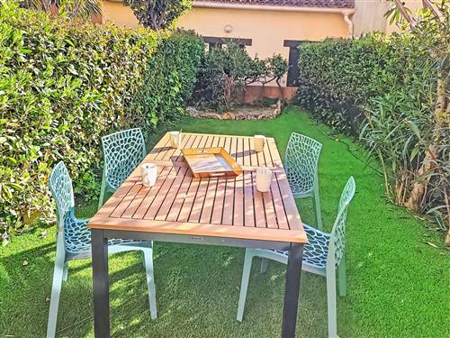 Holiday apartment - 4 persons -  - Saint-Raphaël - 83700