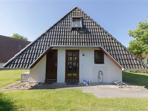 Holiday Home/Apartment - 4 persons -  - Kniepsand - 27639 - Wurster Nordseeküste