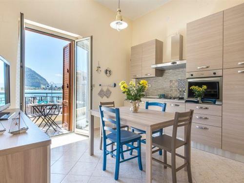 Feriehus / leilighet - 4 personer -  - 90151 - Palermo