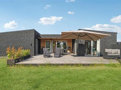 Sommerhus - 6 personer -  - Strandvænget - Saksild - 8300 - Odder