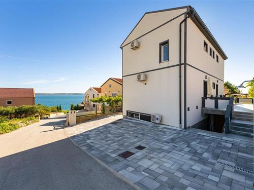 Ferielejlighed - 4 personer -  - Ulica Mirka Miocica - Zadar - Rtina - 23248 - Rtina