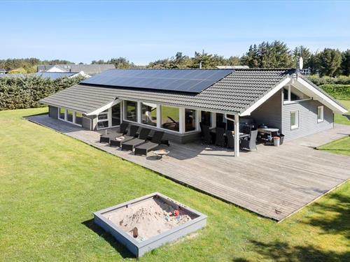 Sommerhus - 10 personer -  - Margrethevej - Grønhøj - 9480 - Løkken