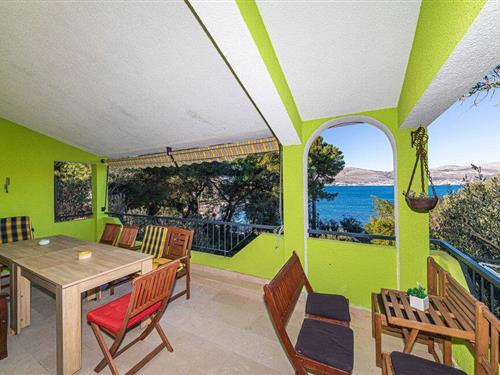 Ferielejlighed - 4 personer -  - Kuzmica II - Ciovo-Okrug Gornji - 21223 - Okrug Gornji