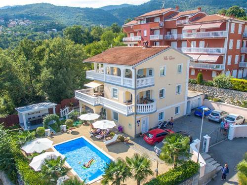 Holiday Home/Apartment - 3 persons -  - Ulica 1 maja - 51414 - Icici