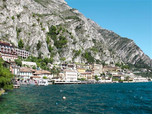 Holiday apartment - 6 persons -  - Limone Sul Garda - 25010
