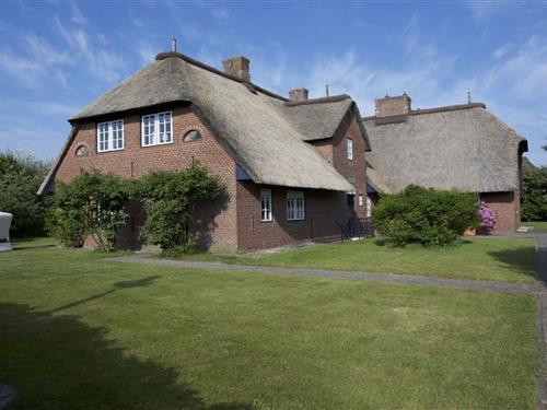 Holiday home - 4 persons -  - 25999 - Kampen