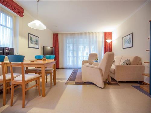 Ferienhaus - 4 Personen -  - Dollahner Straße - 18609 - Ostseebad Binz