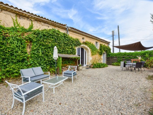 Holiday home - 4 persons -  - 33410 - Monprimblanc