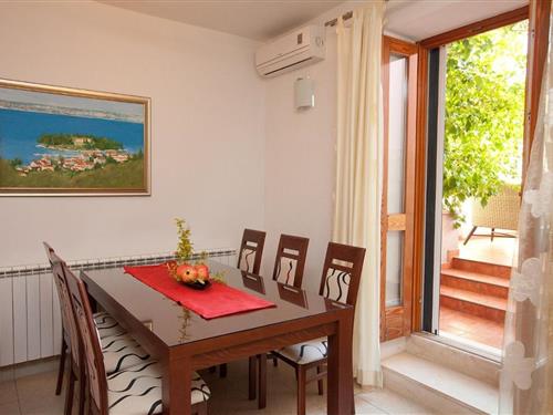 Holiday Home/Apartment - 5 persons -  - Preko - 23273 - Preko