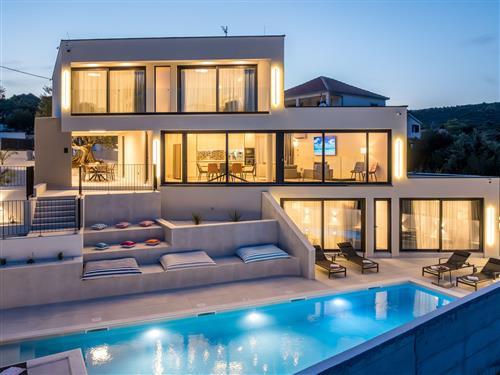 Sommerhus - 8 personer -  - Petrovi - 21226 - Vinisce