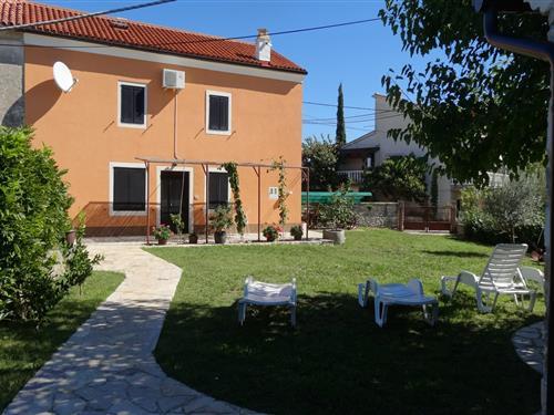 Holiday Home/Apartment - 6 persons -  - 52208 - Rakalj