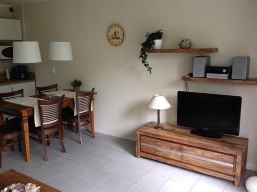 Holiday Home/Apartment - 4 persons -  - Rügener Strasse - 26969 - Tossens