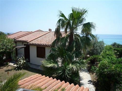 Holiday Home/Apartment - 7 persons -  - marco polo - 09043 - Costa Rei