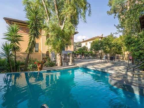 Holiday apartment - 4 persons -  - Via Don Minzoni - Rapallo - 16035 - Rapallo Ge