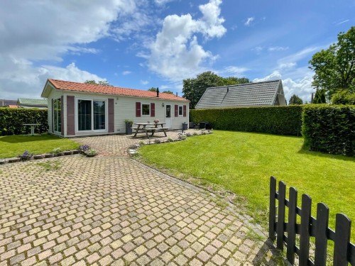 Holiday home - 4 persons -  - Vogels Tun - 8851 HT - Tzummarum