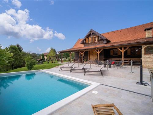 Holiday home - 8 persons -  - Cerjani - Brezovica-Gornji Trpuci - 10257 - Gornji Trpuci