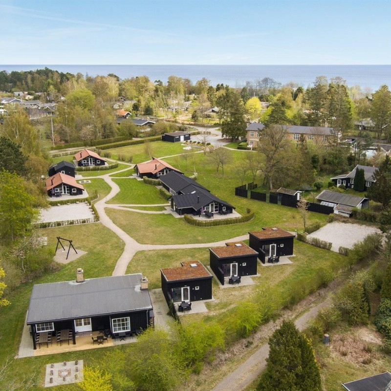 Sommerhus - 28 personer -  - Kærsangervej - Marielyst - 4873 - Væggerløse