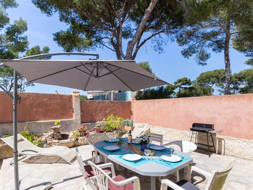 Holiday Home/Apartment - 6 persons -  - Saint Cyr Sur Mer La Madrague - 83270