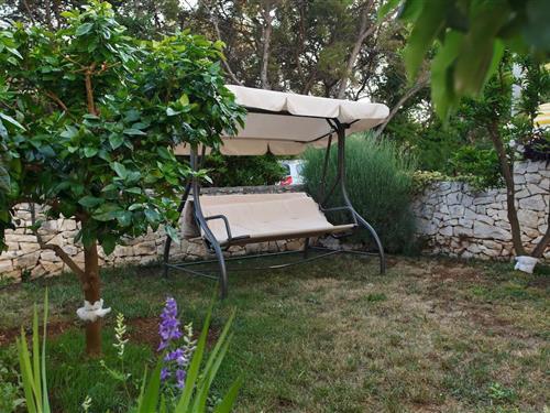 Holiday Home/Apartment - 3 persons -  - Sumartin - 21426 - Sumartin