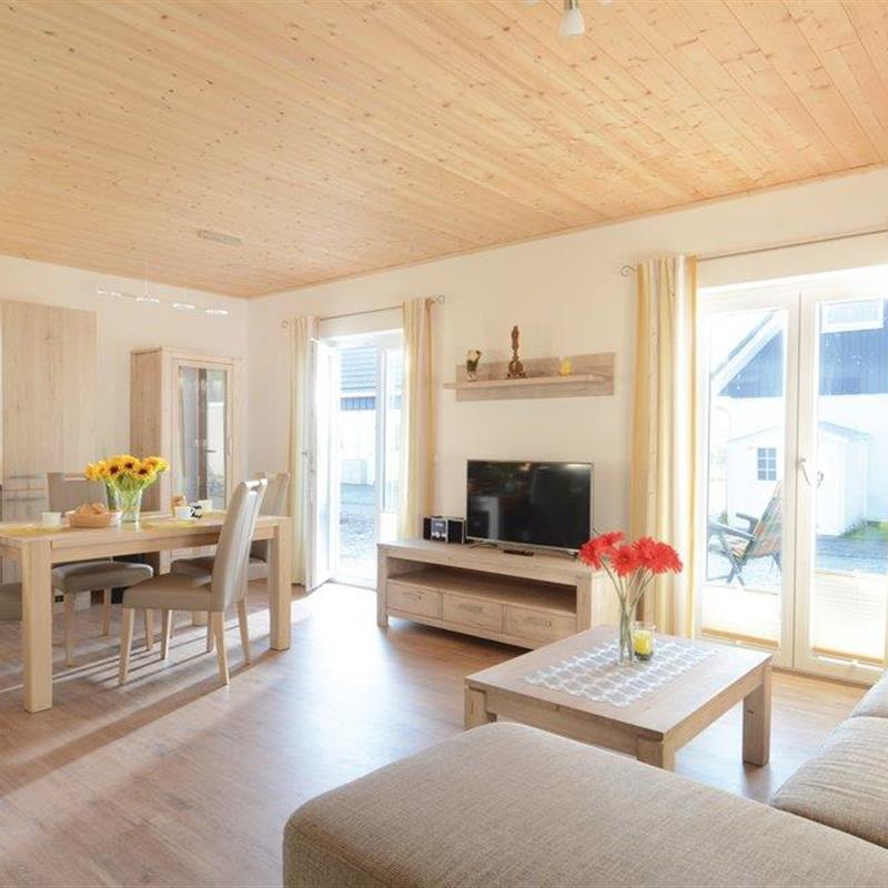 Sommerhus - 4 personer -  - Sonnengarten - 18573 - Altefähr/Rügen