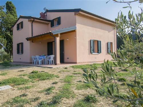 Holiday Home/Apartment - 8 persons -  - Guardistallo - 56040