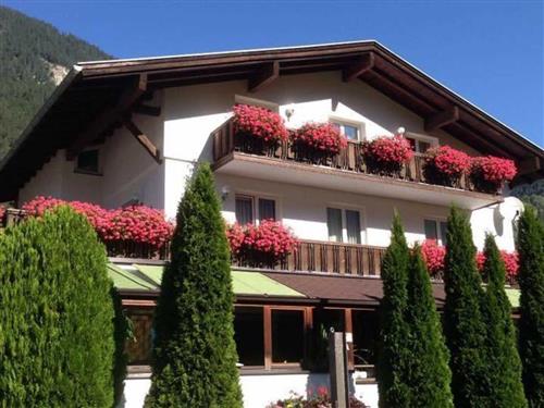 Ferielejlighed - 12 personer -  - Steinach - 6541 - Tösens