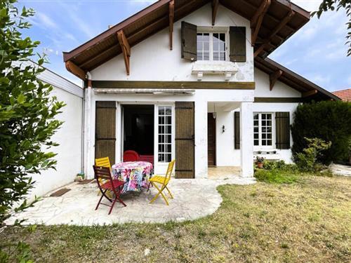 Holiday Home/Apartment - 8 persons -  - 33120 - Arcachon