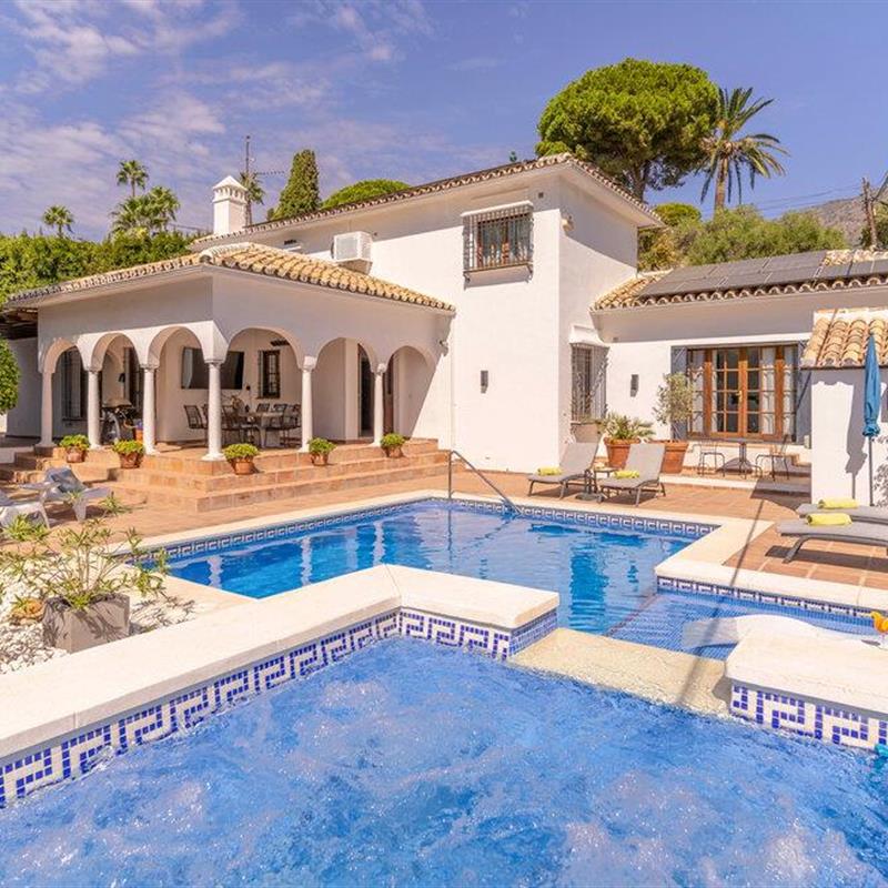 Sommerhus - 8 personer -  - Urb. Doña Pilar - 29650 - Mijas