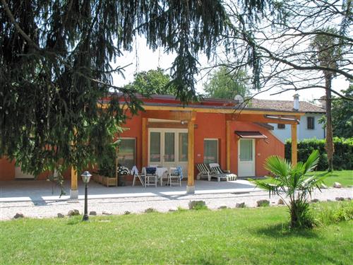 Holiday Home/Apartment - 4 persons -  - Strassoldo - 33050