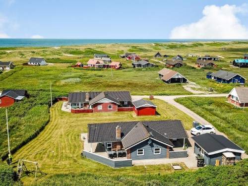 Fritidshus - 8 personer -  - Stranden - Ferring - 7620 - Lemvig