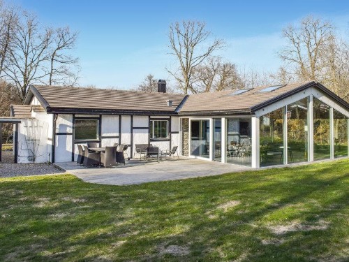 Sommerhus - 10 personer -  - Lindövägen - Gyllebo/Österlen/Simrishamn - 272 97 - Gärsnäs