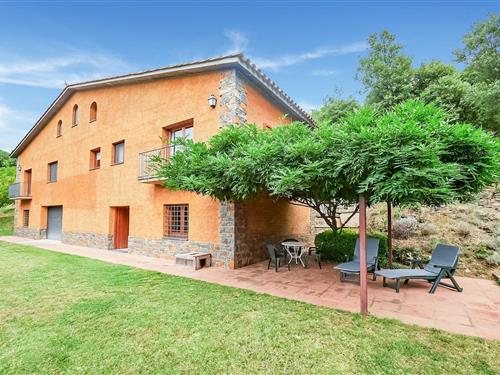 Holiday home - 7 persons -  - 08469 - Montseny