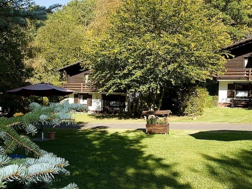 Chalet - 6 personer -  - 54614 - Schönecken