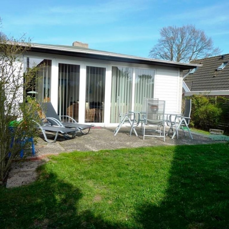 Bungalow - 4 personer -  - Lenster Weg - 23743 - Lensterstrand